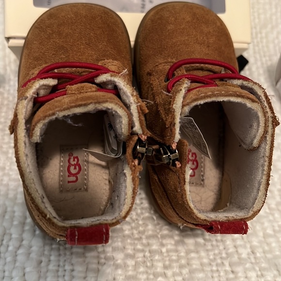 UGG Baby Boots - Picture 6 of 8